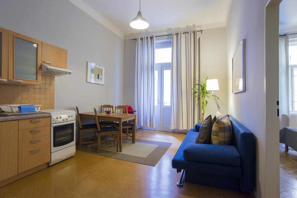 Apartment Dusni Прага Номер фото